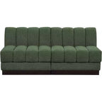 Sofá modular de tela chenilla Quinn
