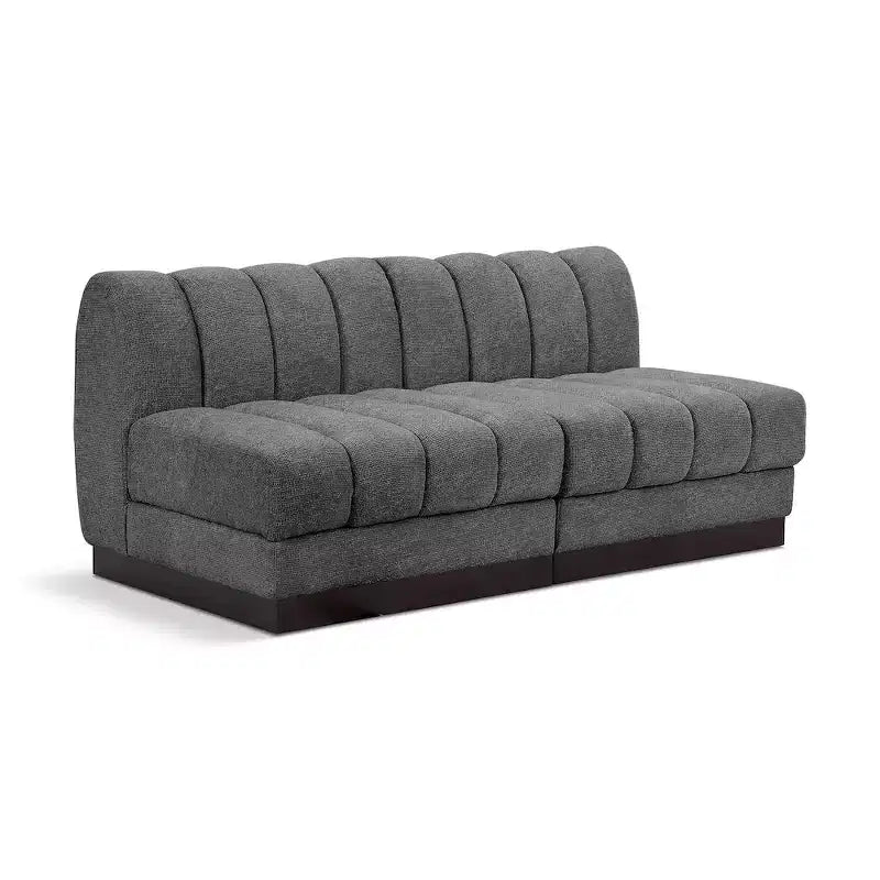 Sofá modular de tela chenilla Quinn