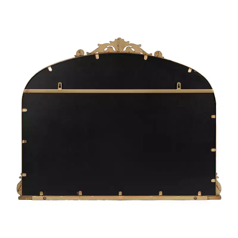 Espejo de pared con marco de metal arqueado y estante, 33 x 26 pulgadas